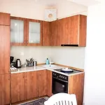 Lula 's House * Nea Iraklitsa